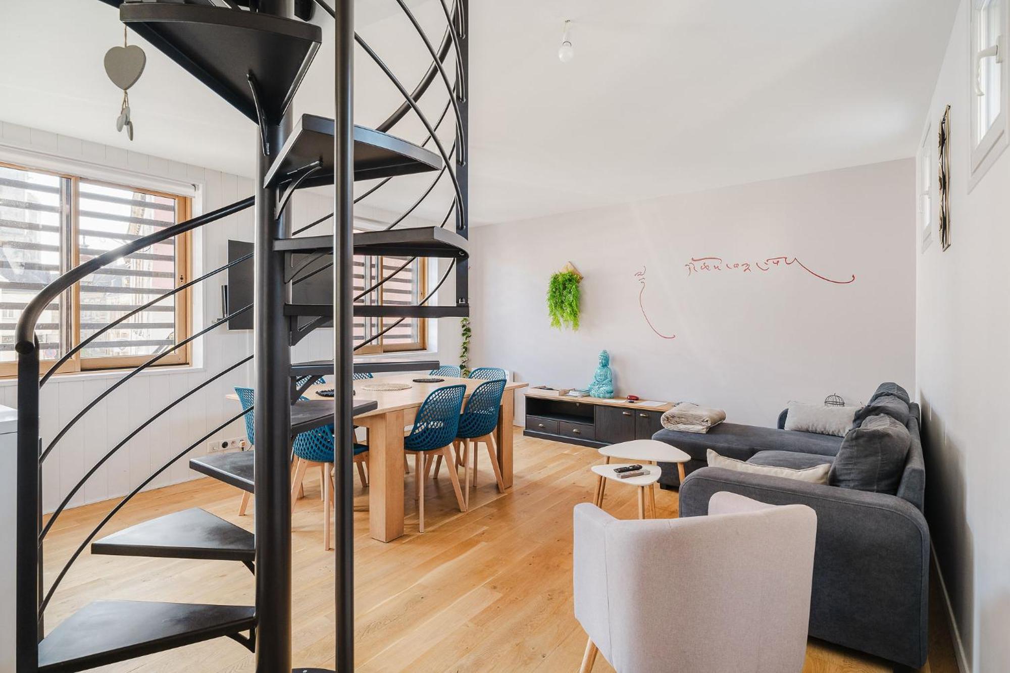 L'Atelier, Appartement Lumineux Et Cosy Ploermel Exterior photo